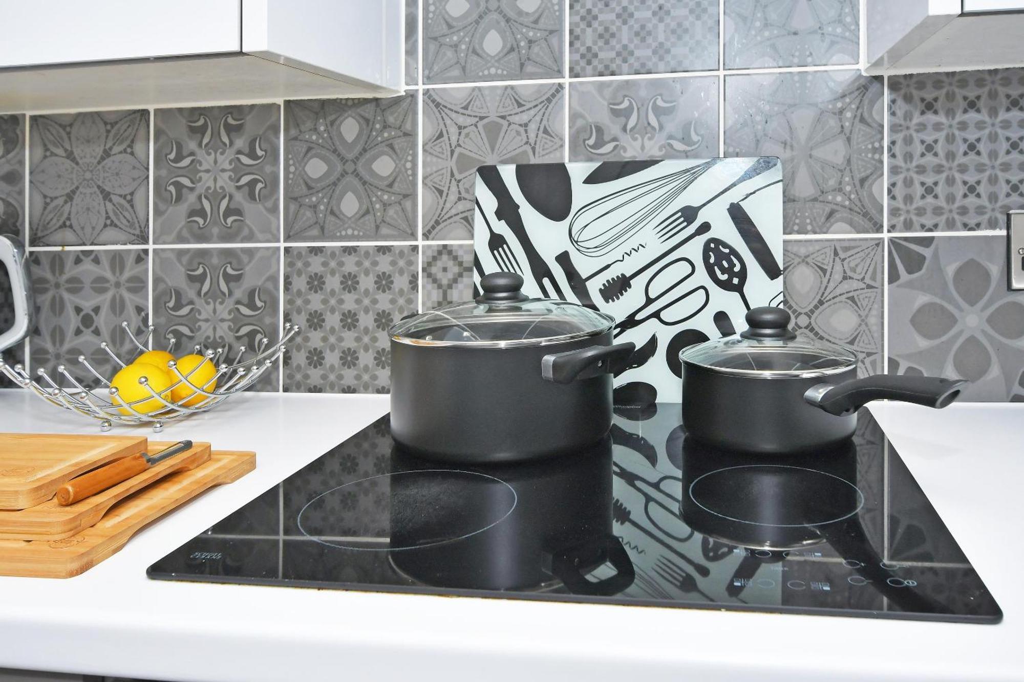 Townhouse @ Aboyne Close Бирмингам Екстериор снимка