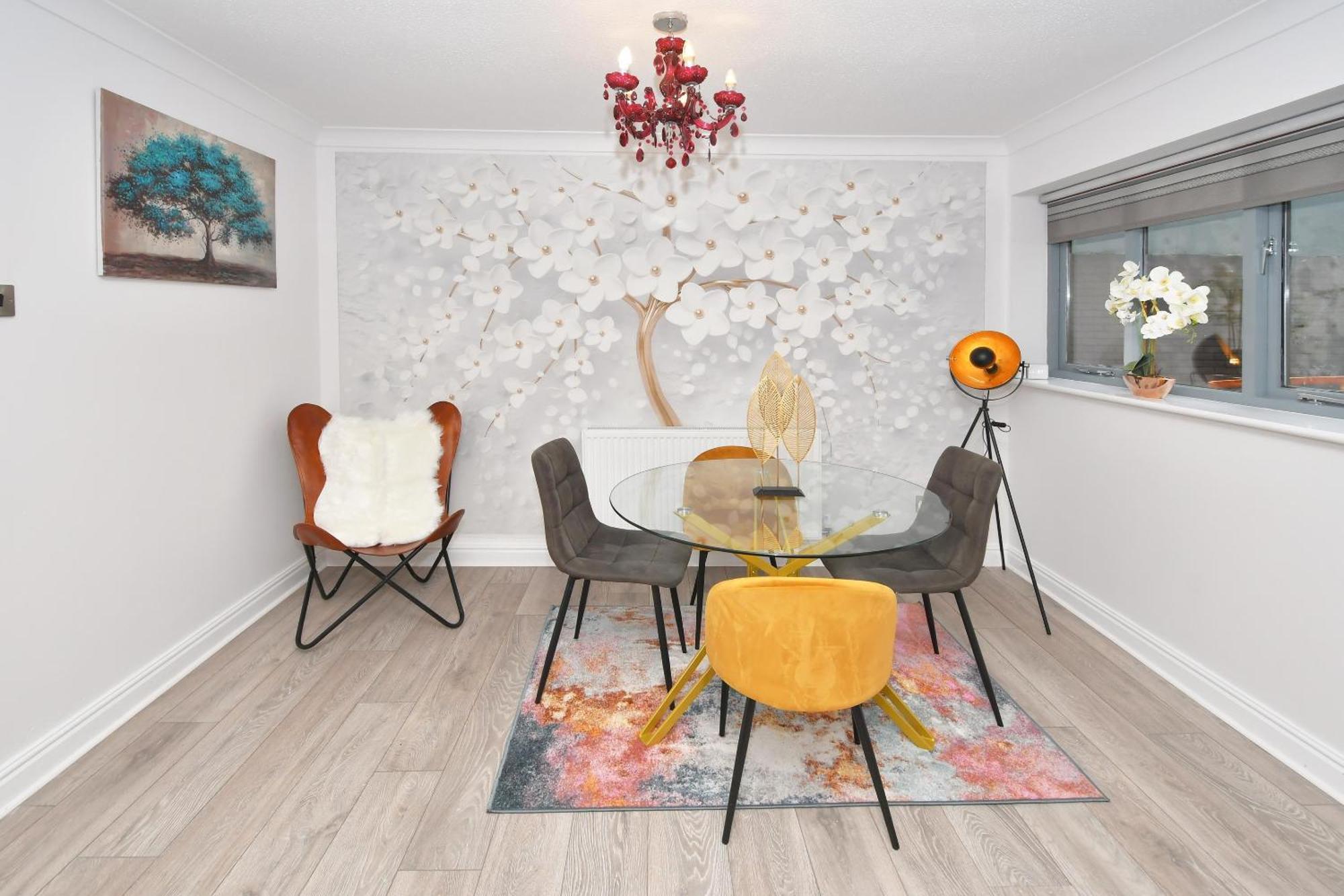 Townhouse @ Aboyne Close Бирмингам Екстериор снимка