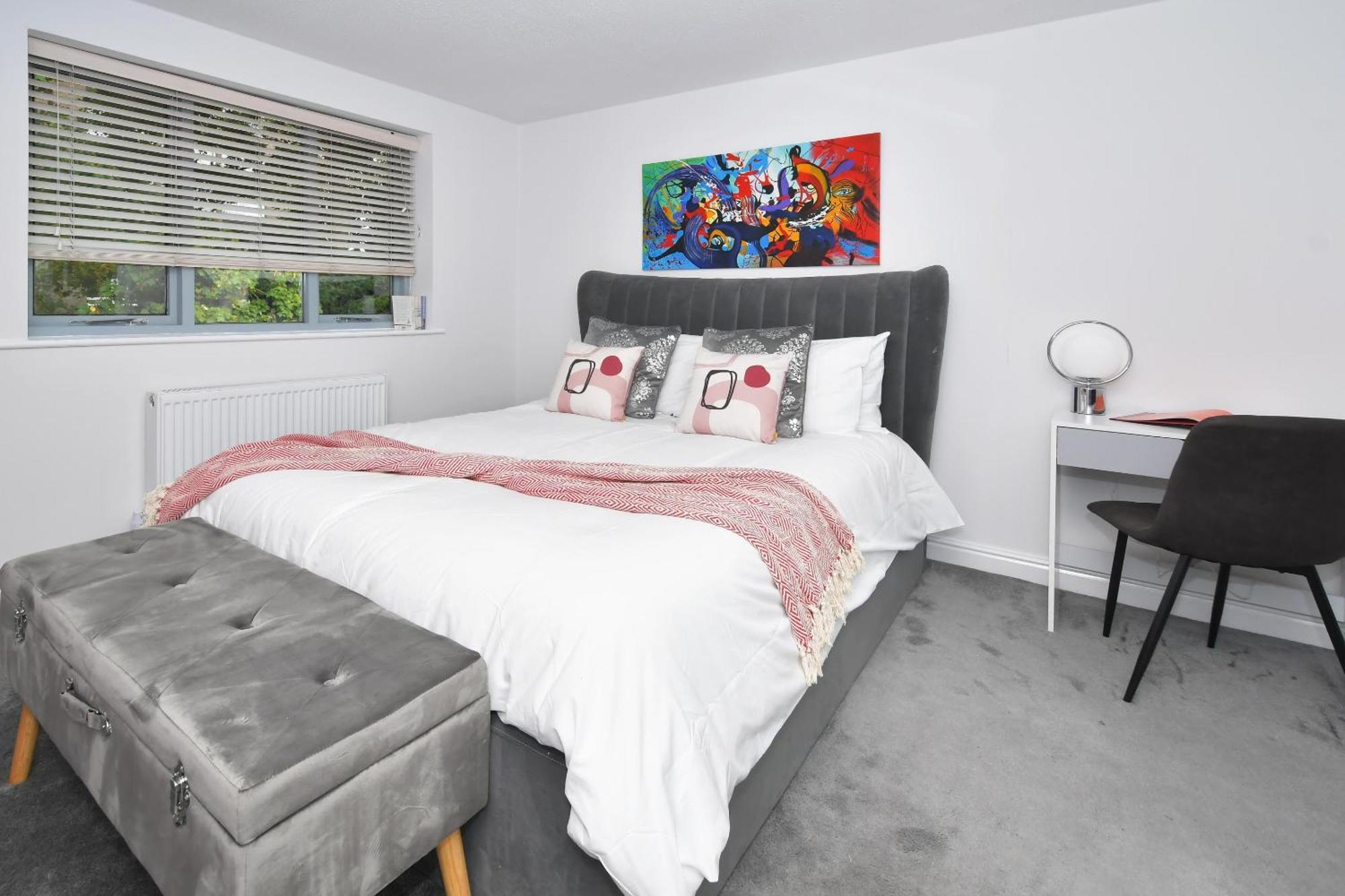 Townhouse @ Aboyne Close Бирмингам Екстериор снимка